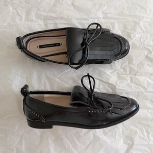 Zara Black Tassel Loafer Pearl Embellishment size 5